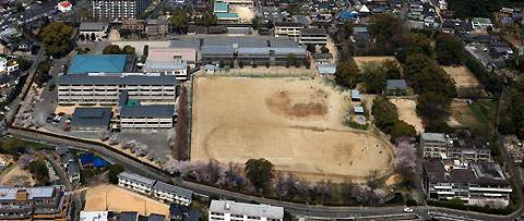 校地空中写真（撮影は平成21年４月）