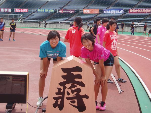 岡山県 高校女子陸上部 